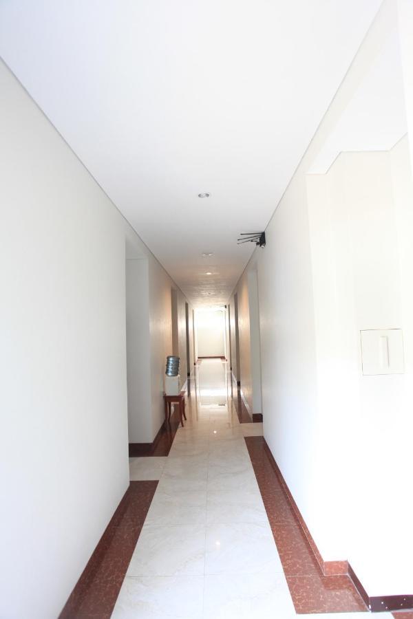 Kalton Hotel Labuan Bajo Exterior photo