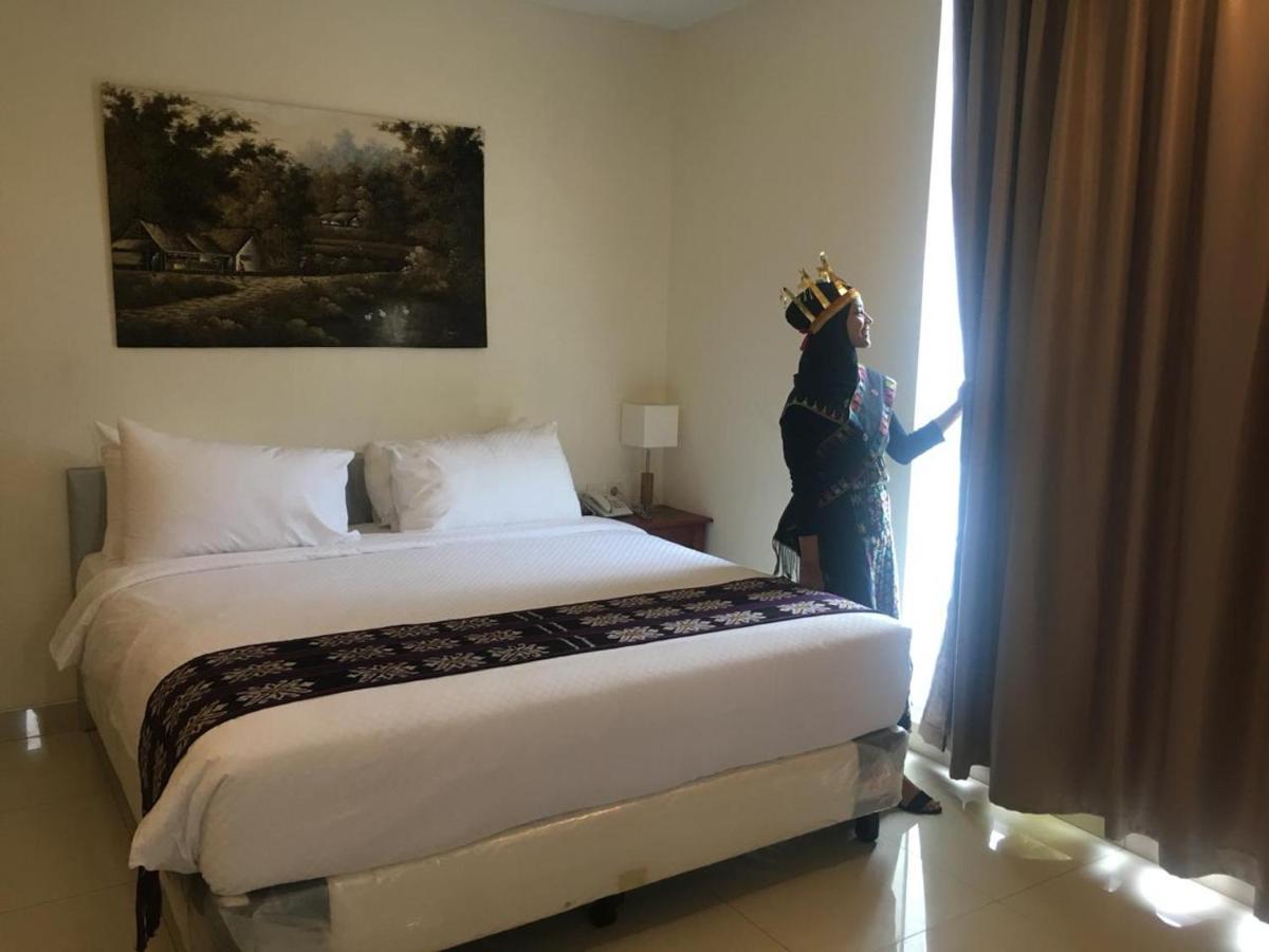 Kalton Hotel Labuan Bajo Exterior photo