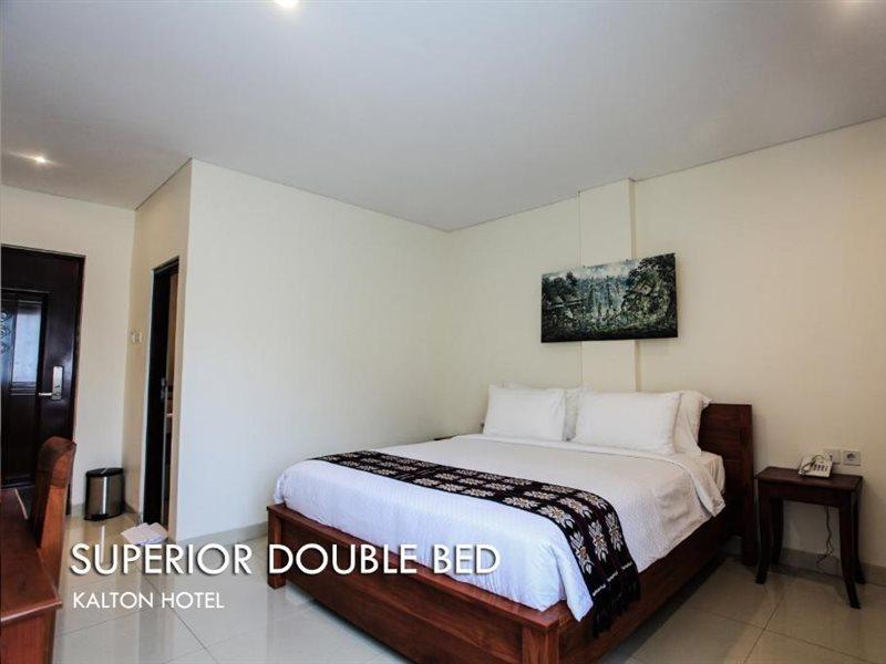 Kalton Hotel Labuan Bajo Exterior photo